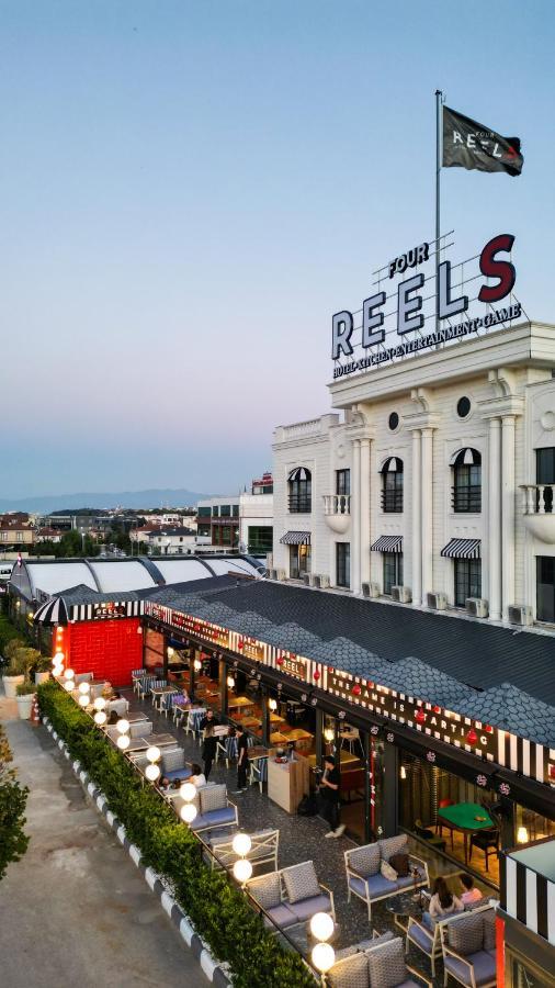 Hotel Four Reels Serdivan Exterior foto